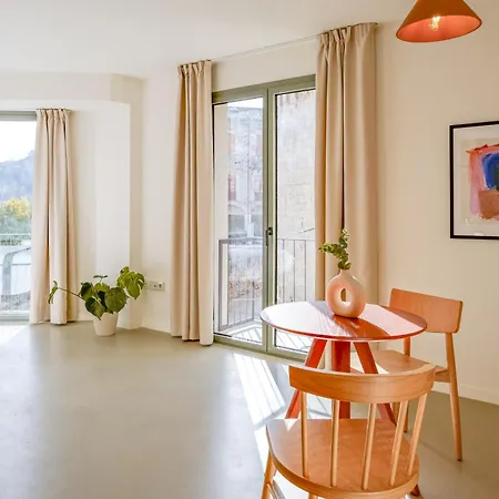 Apartment Hopsters Boutique *