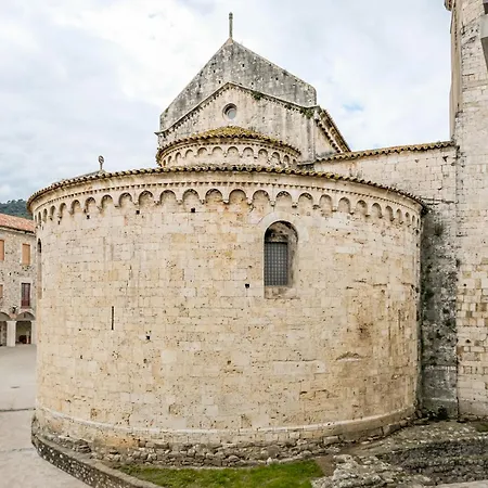 Hopsters Boutique Besalu
