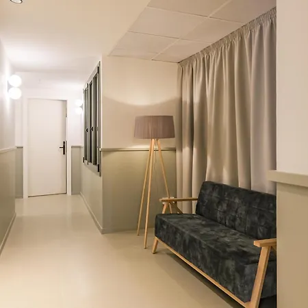 Apartment Hopsters Boutique